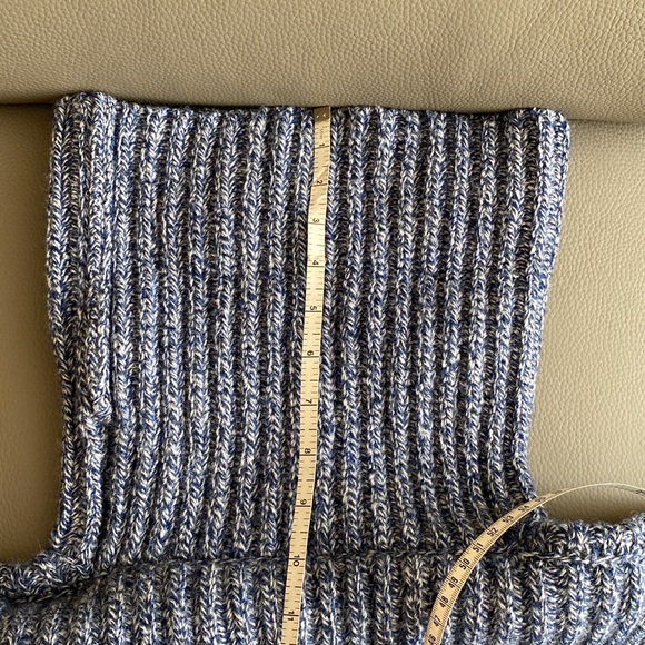 NEW Auth. BALENCIAGA Runway knitted SWEATER 8US/ 38 ITALY ( runs big) - Picture 12 of 16